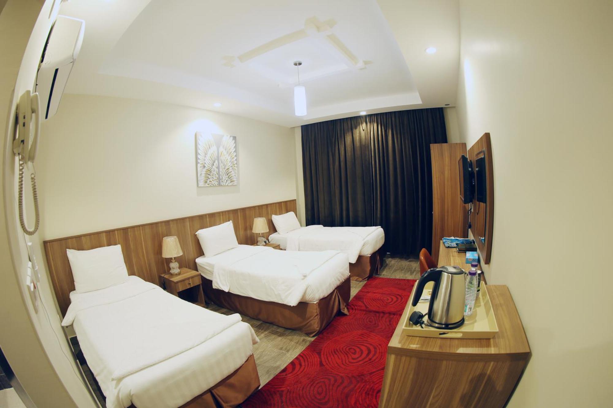 فندق المربع السابع Seventh Square Hotel La La Mecca Esterno foto