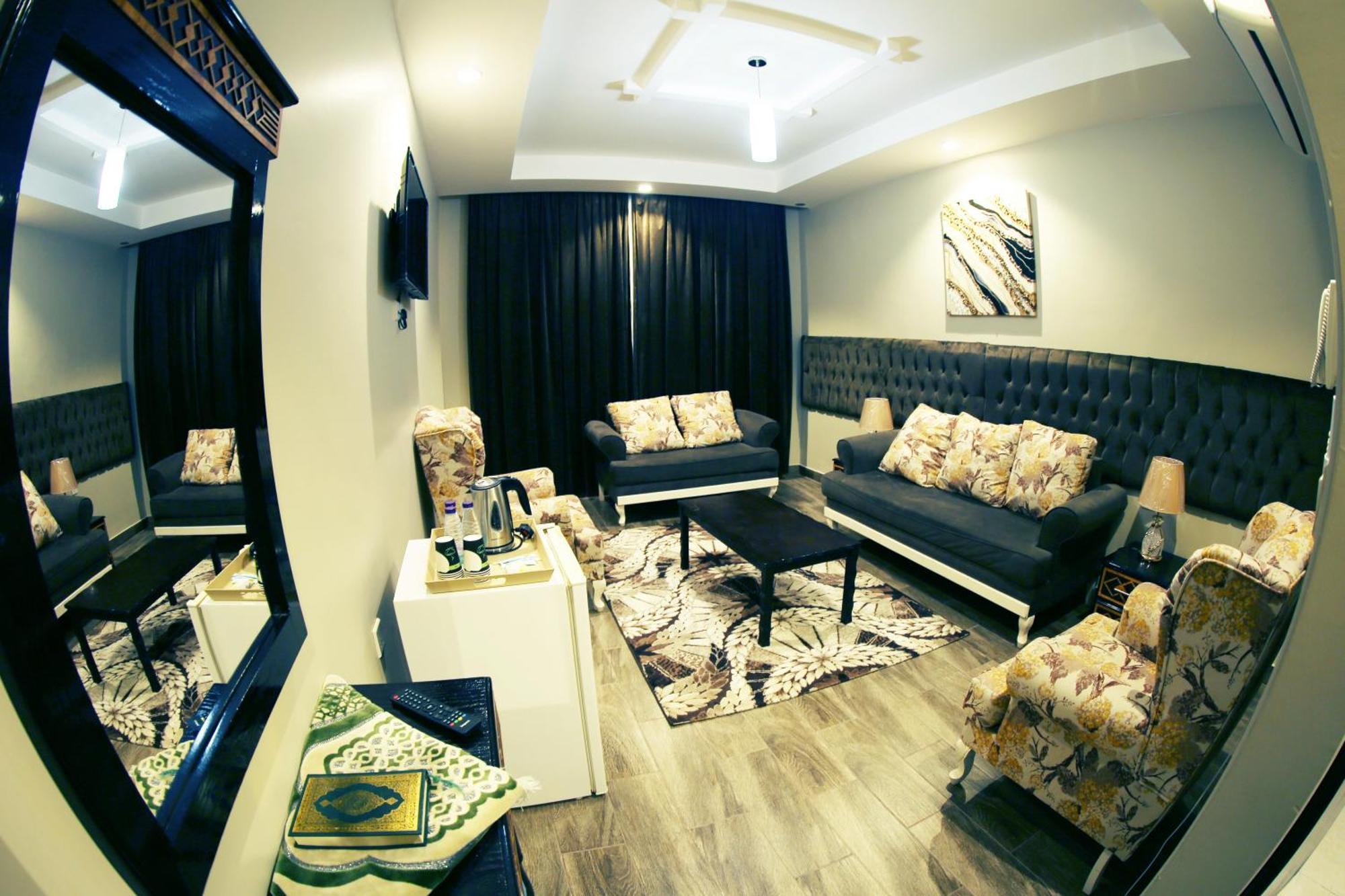 فندق المربع السابع Seventh Square Hotel La La Mecca Esterno foto